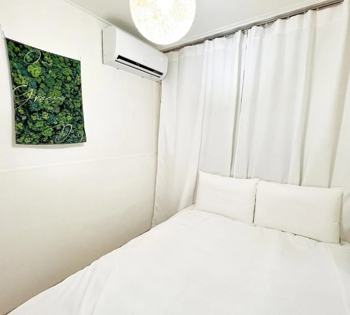 Apartment Fall In Hyehwa 3 Queen Beds Jongno Seoul South Korea